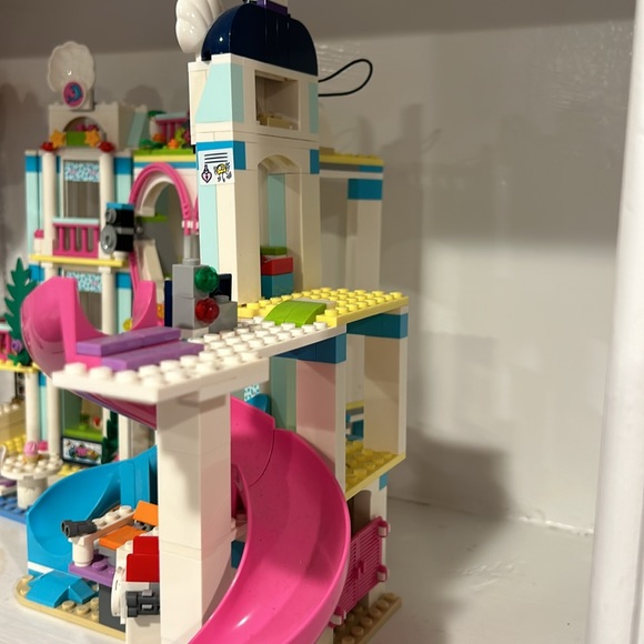 Lego friends Heartlake city resort 41347 - Picture 4 of 12